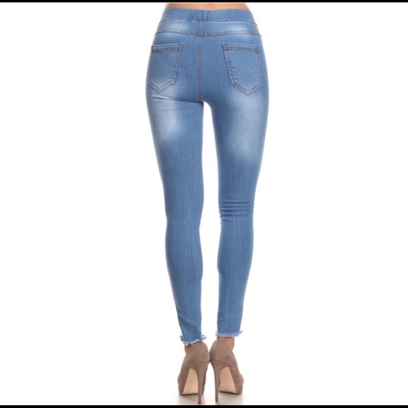 LAST!! SALE!💰Frayed Hem Skinny Jeggings - Picture 3 of 6